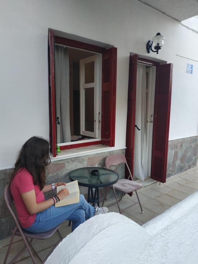 Elthimia'S Apartment Poros Town Exteriör bild