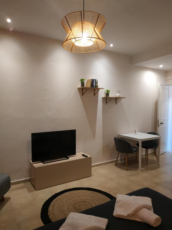 Elthimia'S Apartment Poros Town Exteriör bild